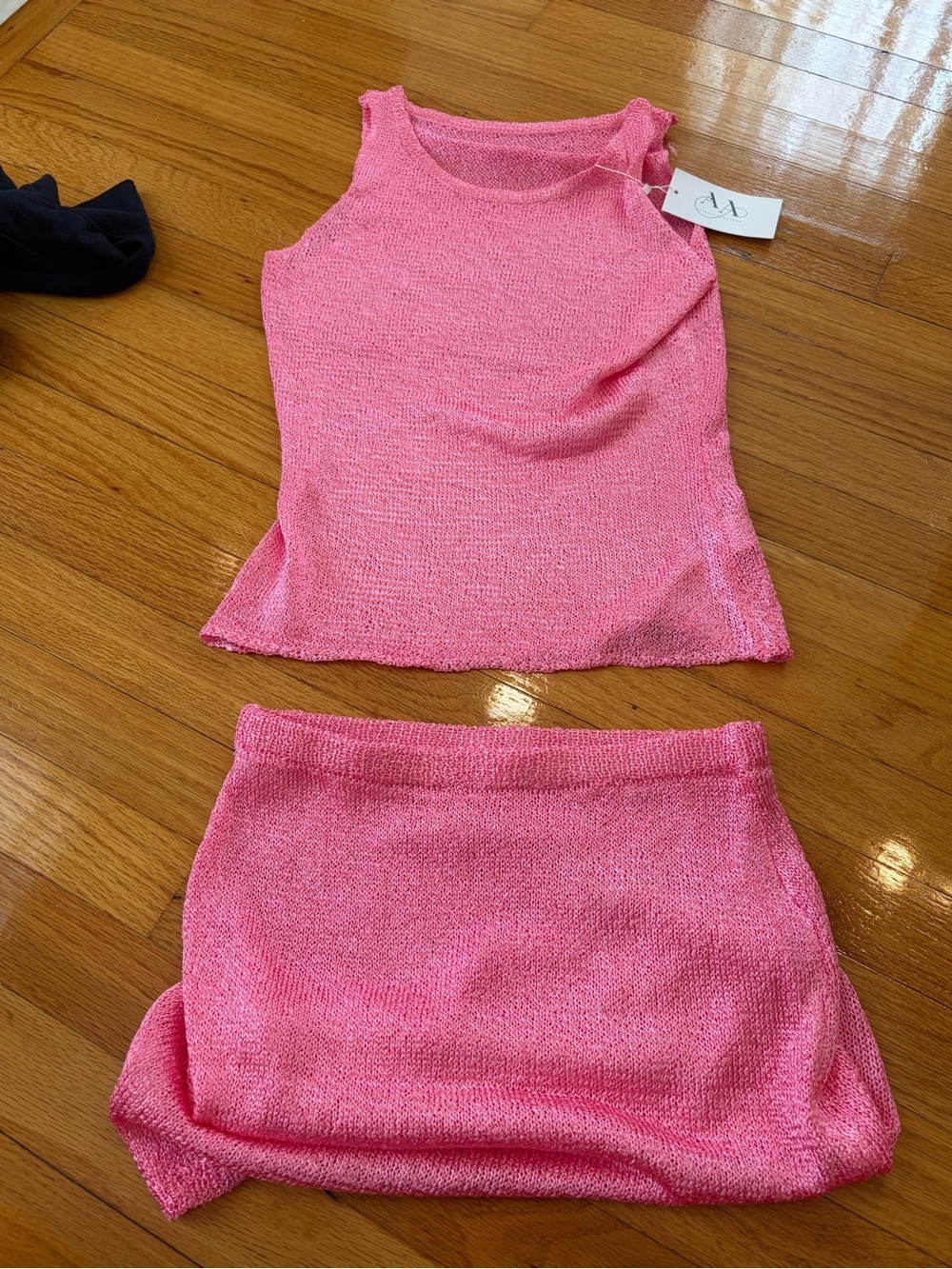 Unknown Brand Pink Knit Tank and Skirt Set